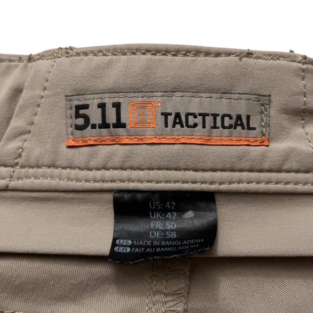 5.11 Tactical Apex Shorts Mens Size 42 11" Inseam Zip Pockets Stretch Beige - Picture 4 of 6